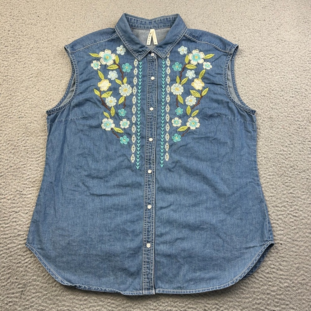 Roper Women's XL Blue Chambray Denim Shirt Floral Embroidered Sleeveless Western